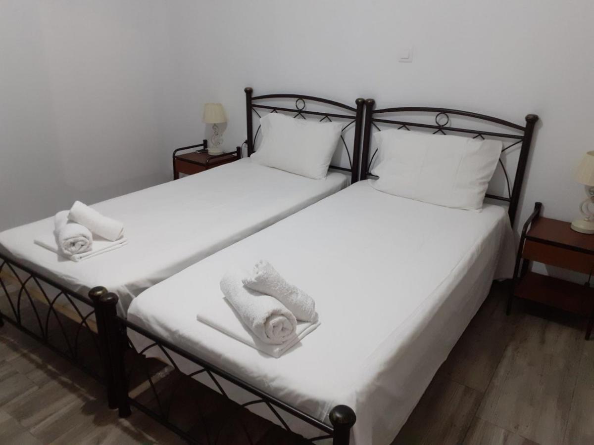 Christen House Perigialion Bagian luar foto