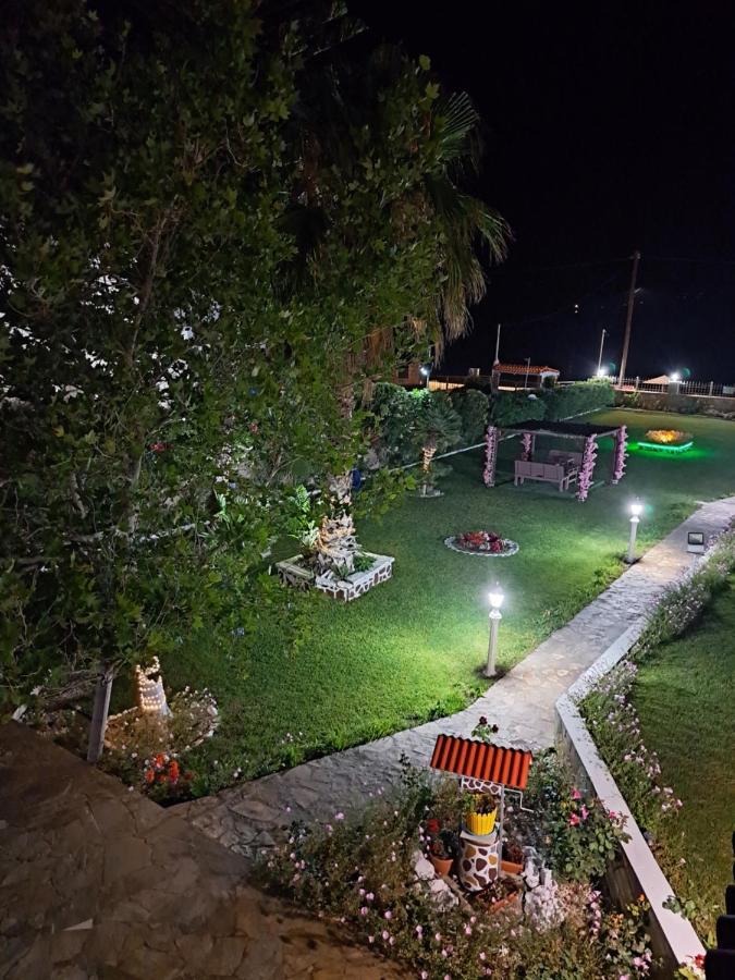Christen House Perigialion Bagian luar foto